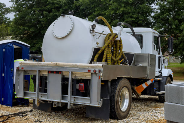 Best Portable restroom trailer rental  in Monroeville, AL