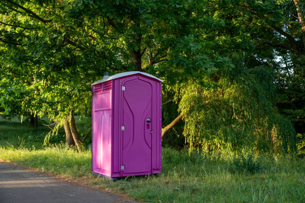 Best Portable restroom trailer rental  in Monroeville, AL